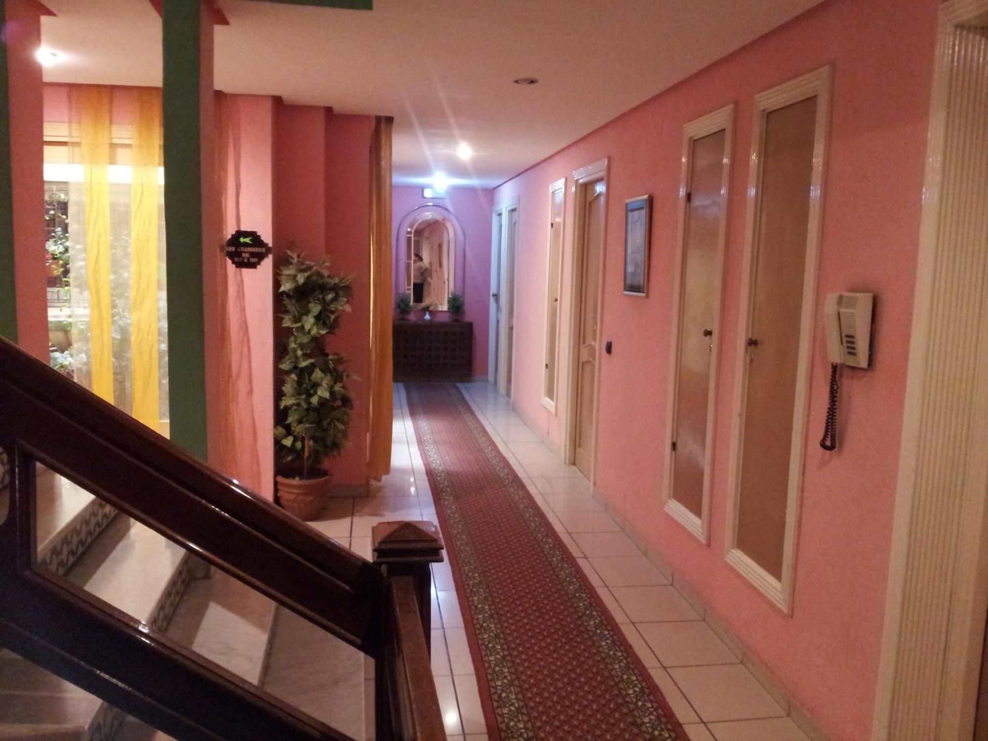 נאדור Hotel La Giralda מראה חיצוני תמונה
